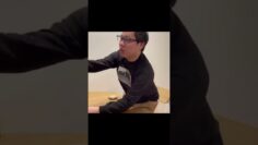 バイト歴長いから客として行った店でもイキってちょっと働く友達 #shorts