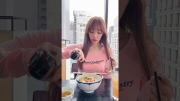 お蕎麦がおいしい春ですね〜〜🌸 #shorts #shortvideo #グルメ #蕎麦 #小宵こなん