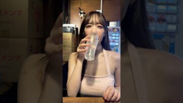 美女とラーメン屋さん #tokyo #shorts #vlog #小宵こなん #小宵虎南
